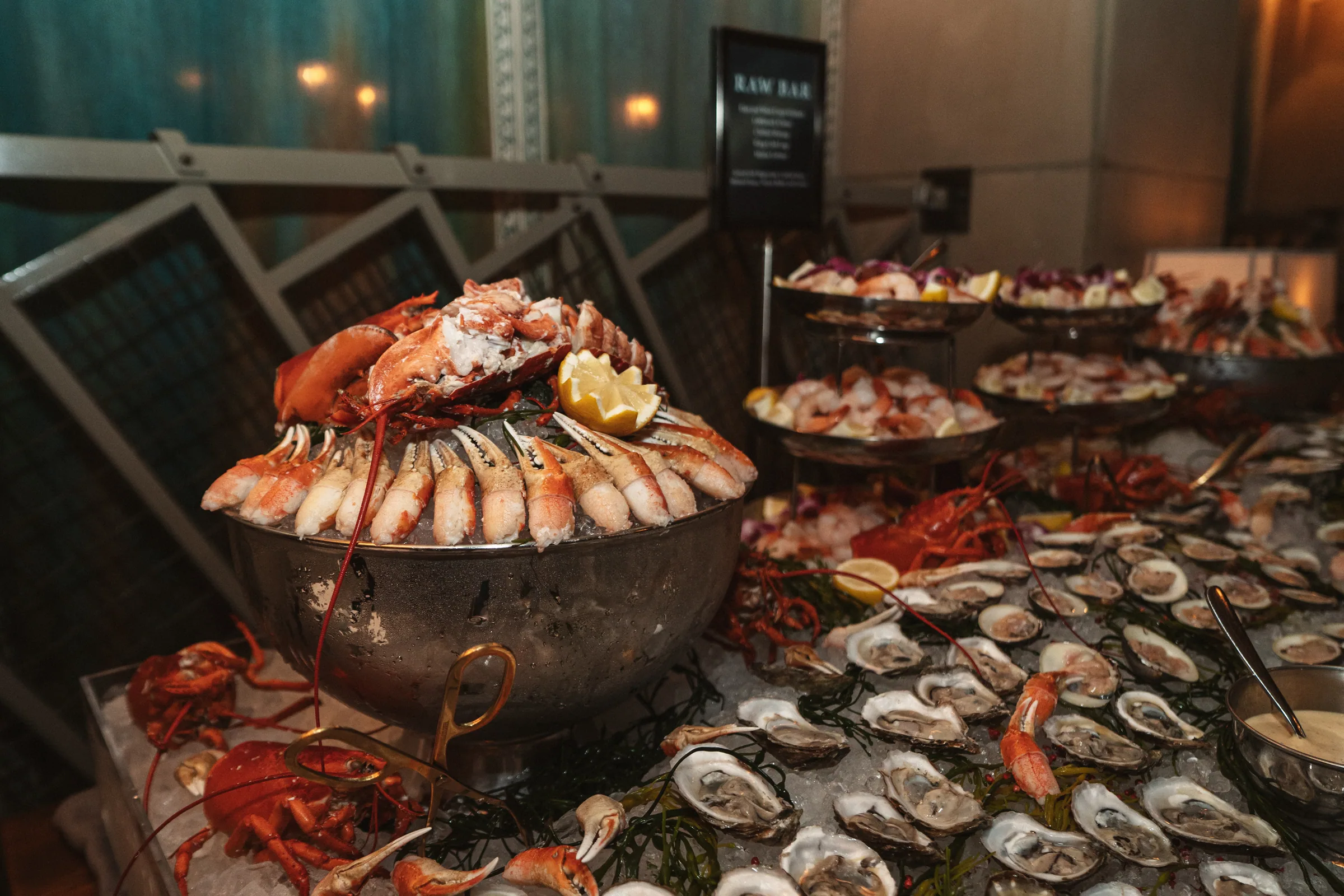 A raw bar of oysters and crab claws